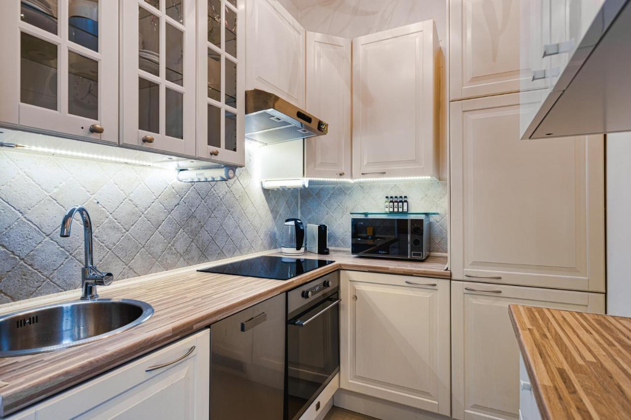 Apartament Wiktoria Wilanow Apartment วอร์ซอ ภายนอก รูปภาพ